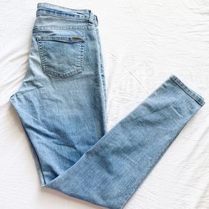 Jennifer Lopez Light Wash Skinny Jean